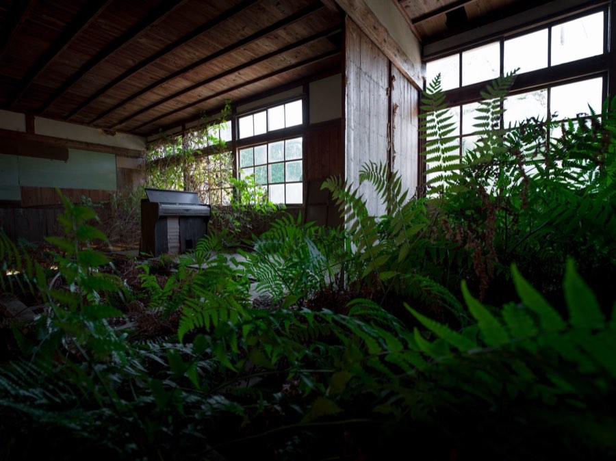 Haikyo, Automne 2019, Japon. Photographie de Jordy Meow, 4/302